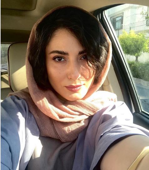 چهره‌ها/ سلفی سمیرا حسن پور در داخل ماشین