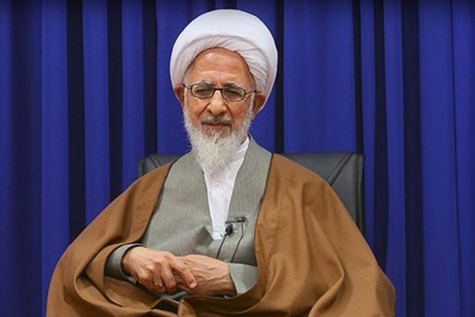 صوت/ به کسی که تنها خدا را دارد ظلم نکن