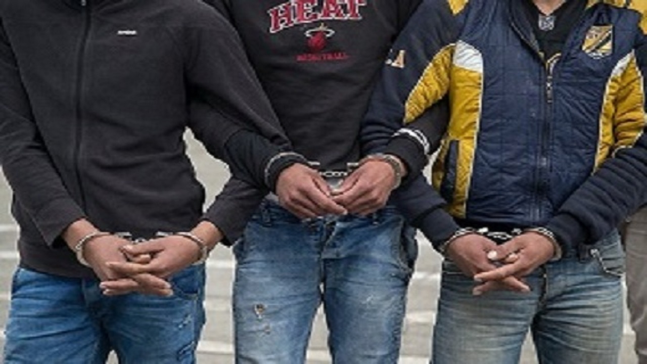 دستگیری ۱۸ سارق حرفه‌ای در اهواز