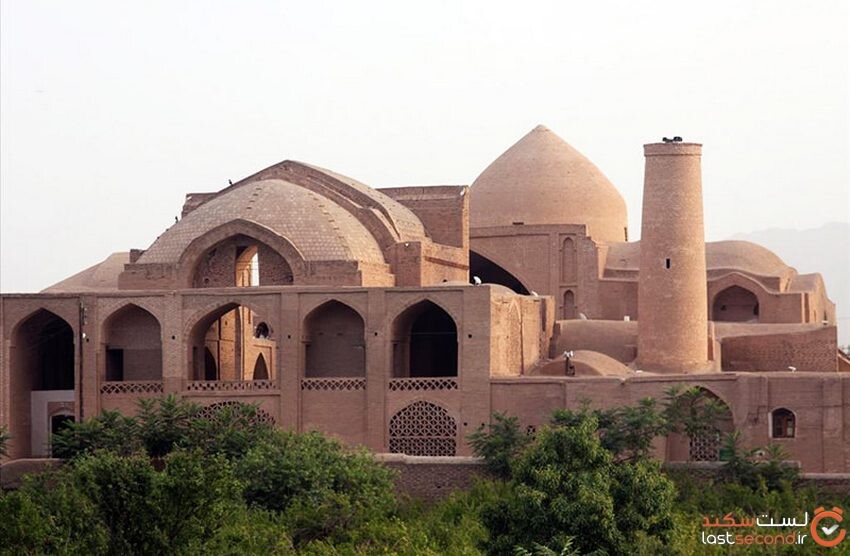 از دومین مسجد چهار ایوانی جهان اسلام در ایران چه میدانید؟