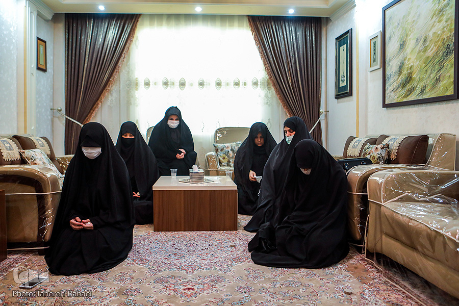 این خانه عزادار حسین(ع) است