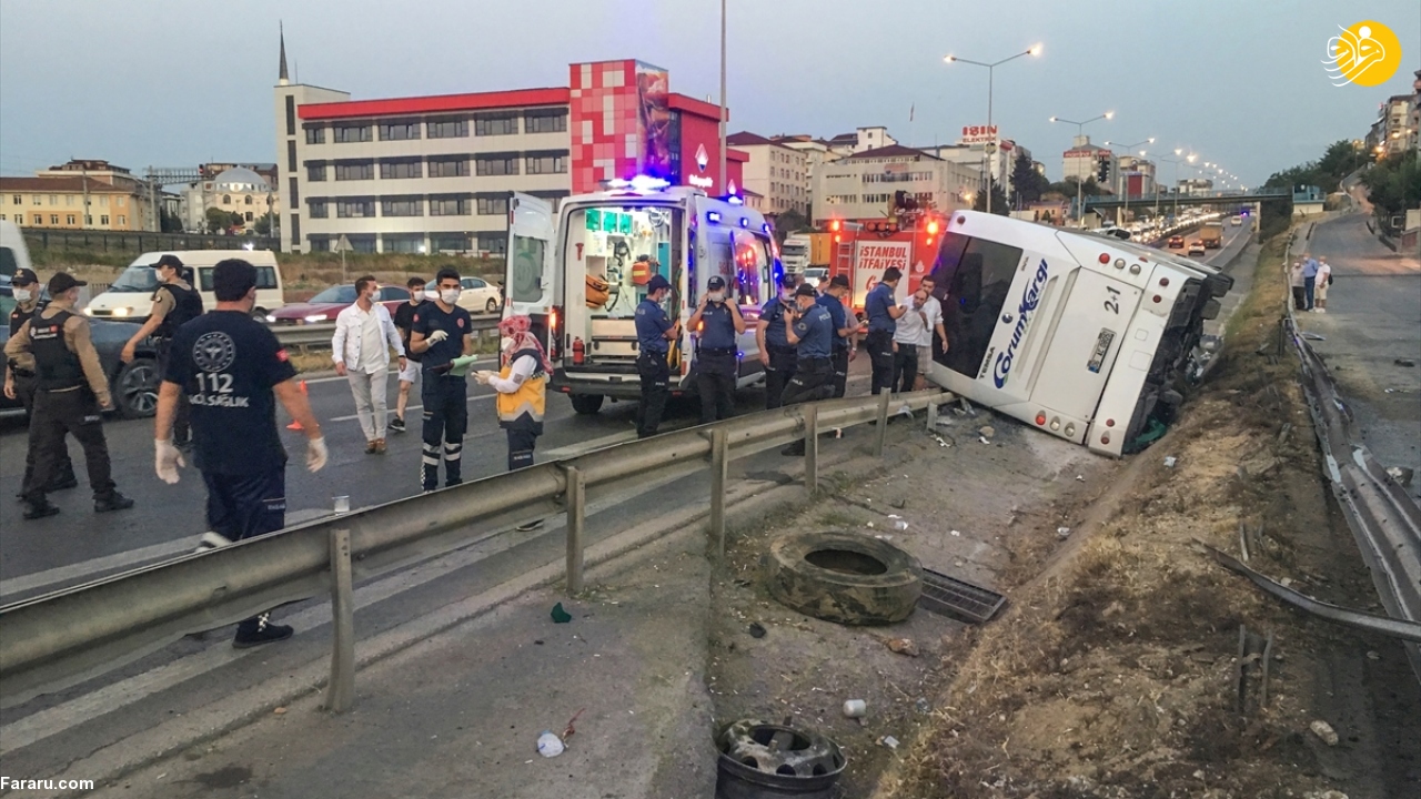 واژگونی اتوبوس مسافربری در استانبول