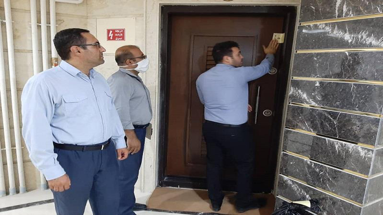 پلمب ۲۰ سوئیت غیر مجاز در مهاباد