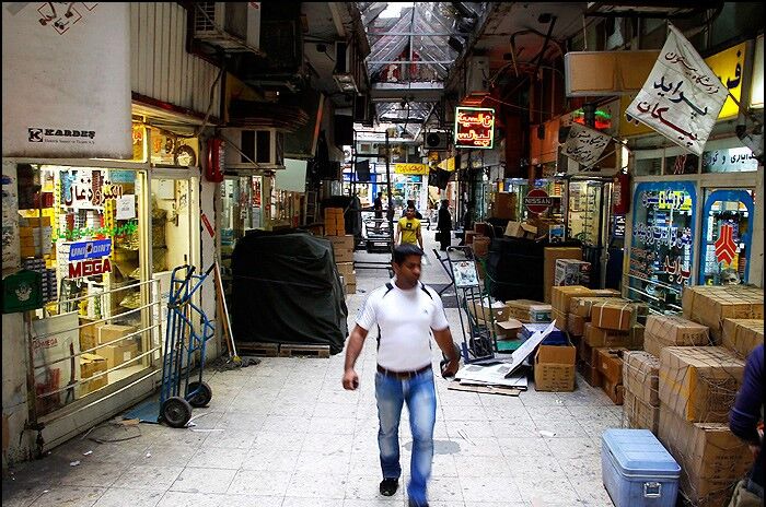 قاچاق ۲ میلیارد دلاری قطعات خودرو به کشور