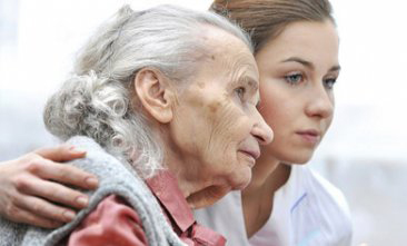 چرا میزان ابتلای زنان به آلزایمر بیش از مردان است؟
