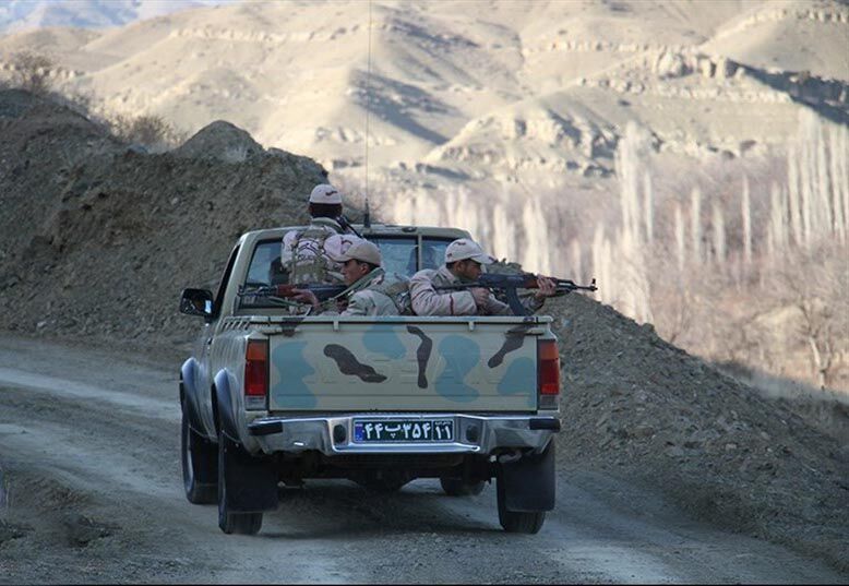 کشف محموله بزرگ تریاک در درگیری پلیس با قاچاقچیان