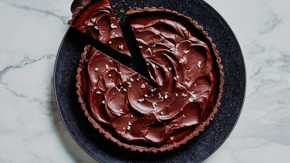 شيريني ها/ کيک هلوي کوچک با شکلات
