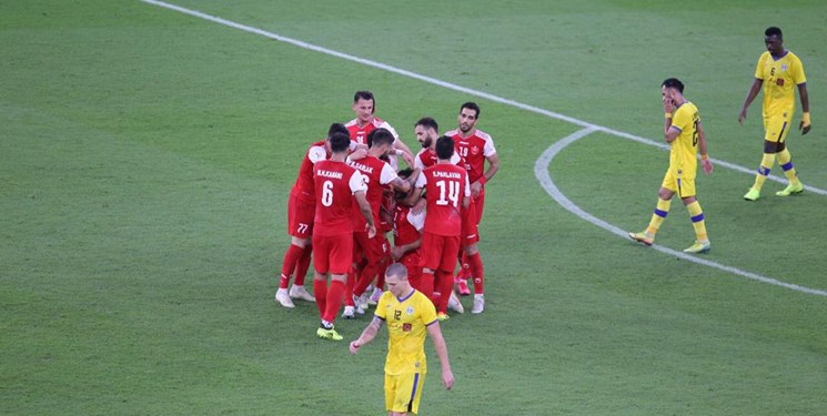 شیری همچنان منتظر صدور ویزا!