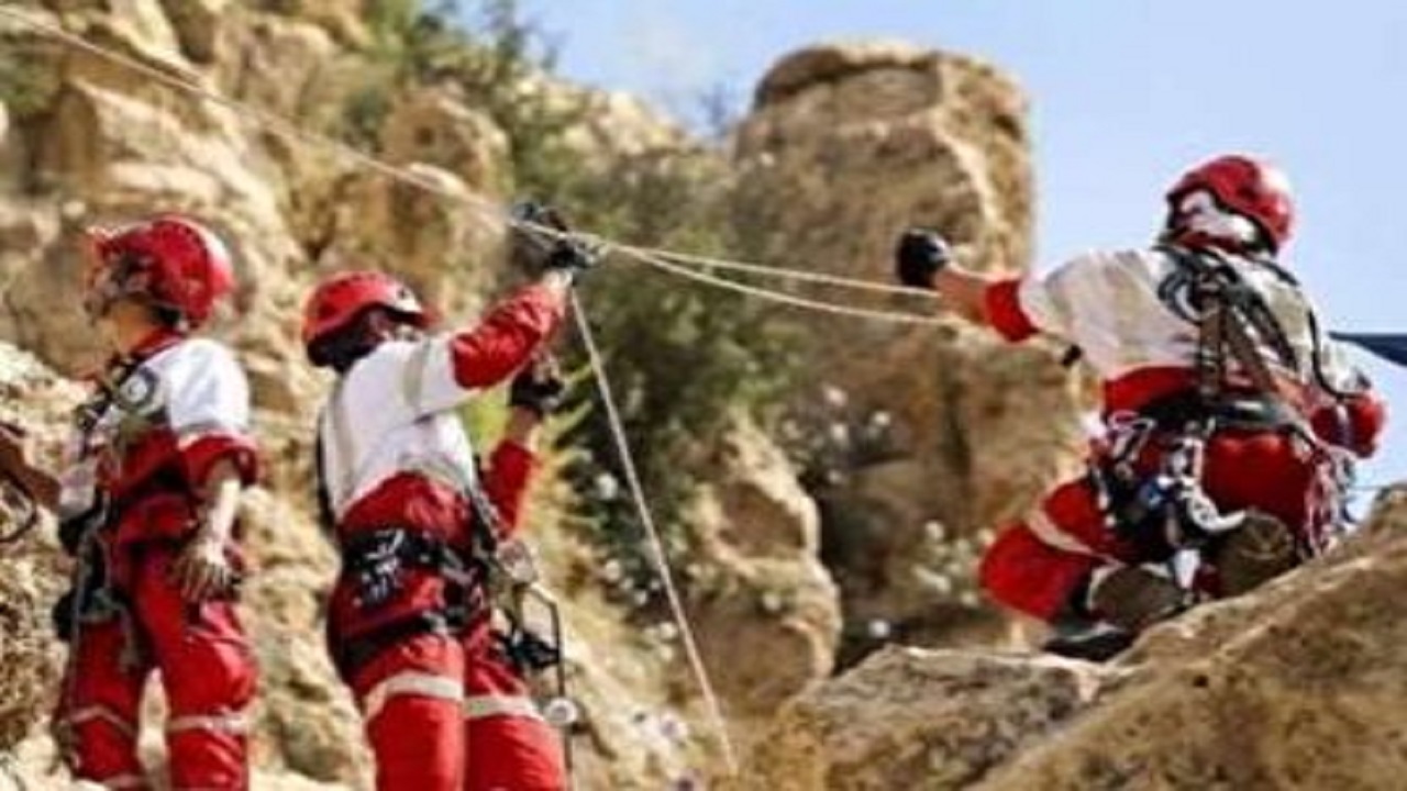 نجات کوهنوردان گم شده در ارتفاعات جزیره اسلامی اسکو