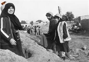 زن ایرانی در دفاع مقدس