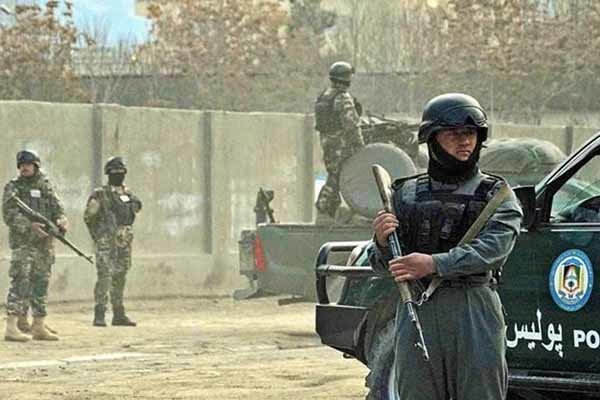 ۸ نیروی پلیس افغانستان در ننگرهار کشته و زخمی شدند