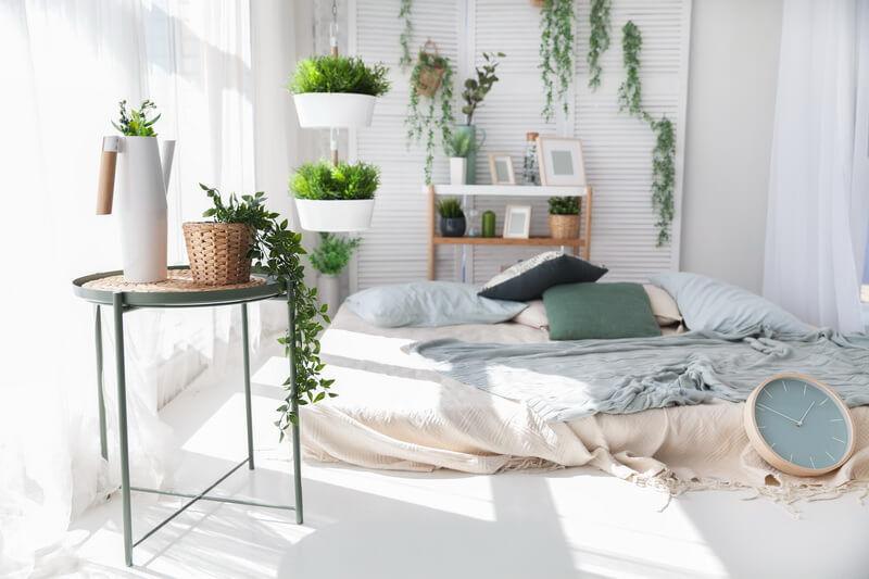 ۱۲ راه ساده برای دیزاین گیاهان مخصوص آپارتمان در اتاق خواب