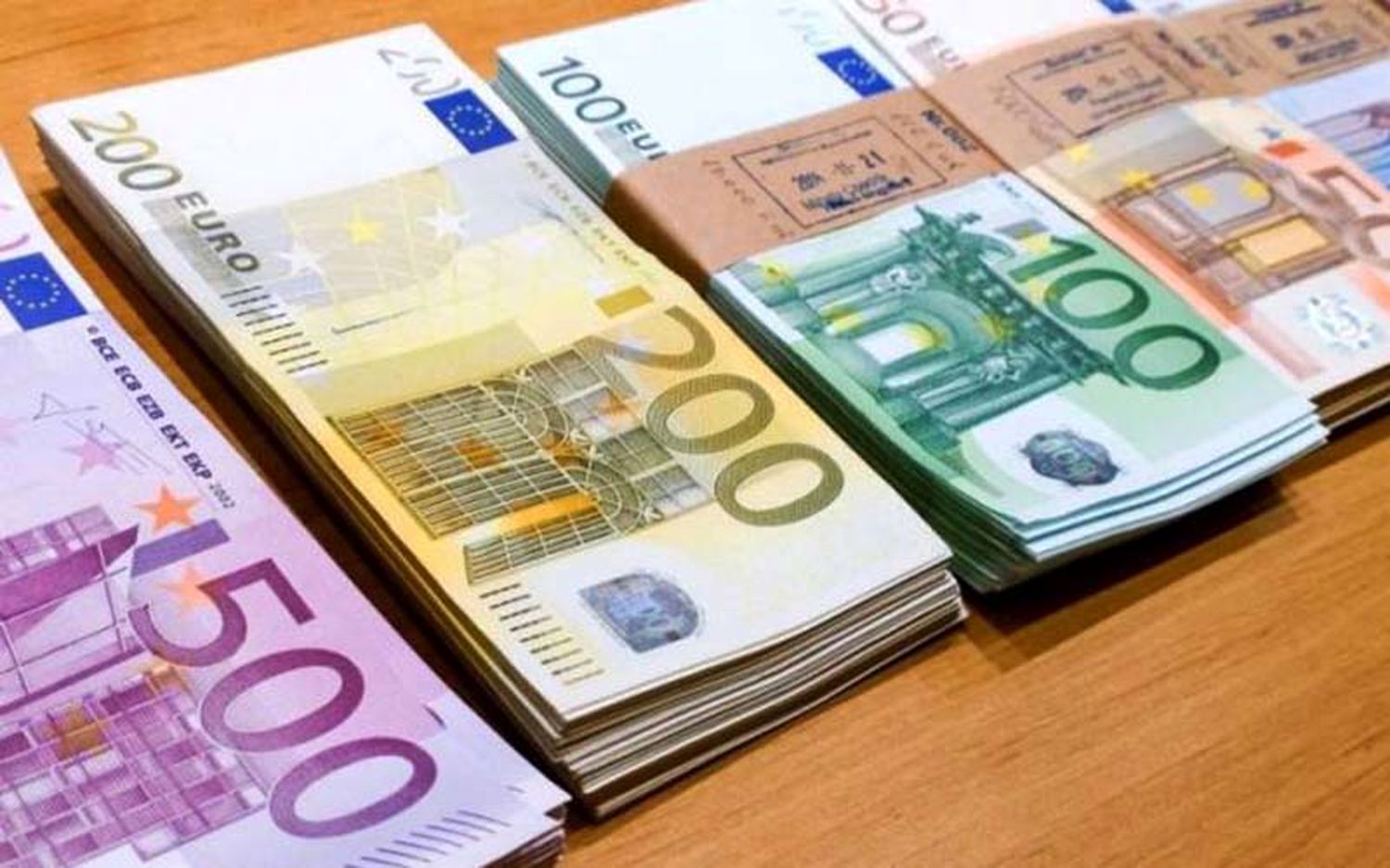 بازگشت 35 میلیارد یورو ارز صادراتی به کشور
