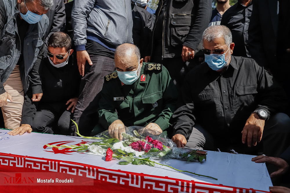 شخصیت ها در تشییع پیکر مطهر سردار شهید حمید خدادی