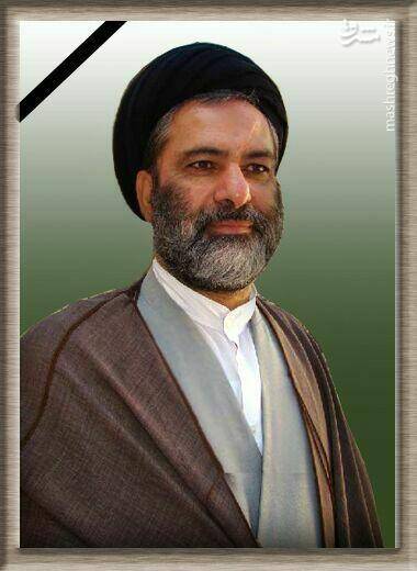 عکس/ نماینده‌ای که با موتور به حوزه انتخاباتی خود سرکشی می‌کرد