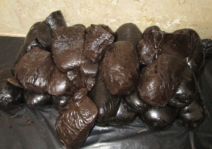 کشف مواد مخدر در نی ریز