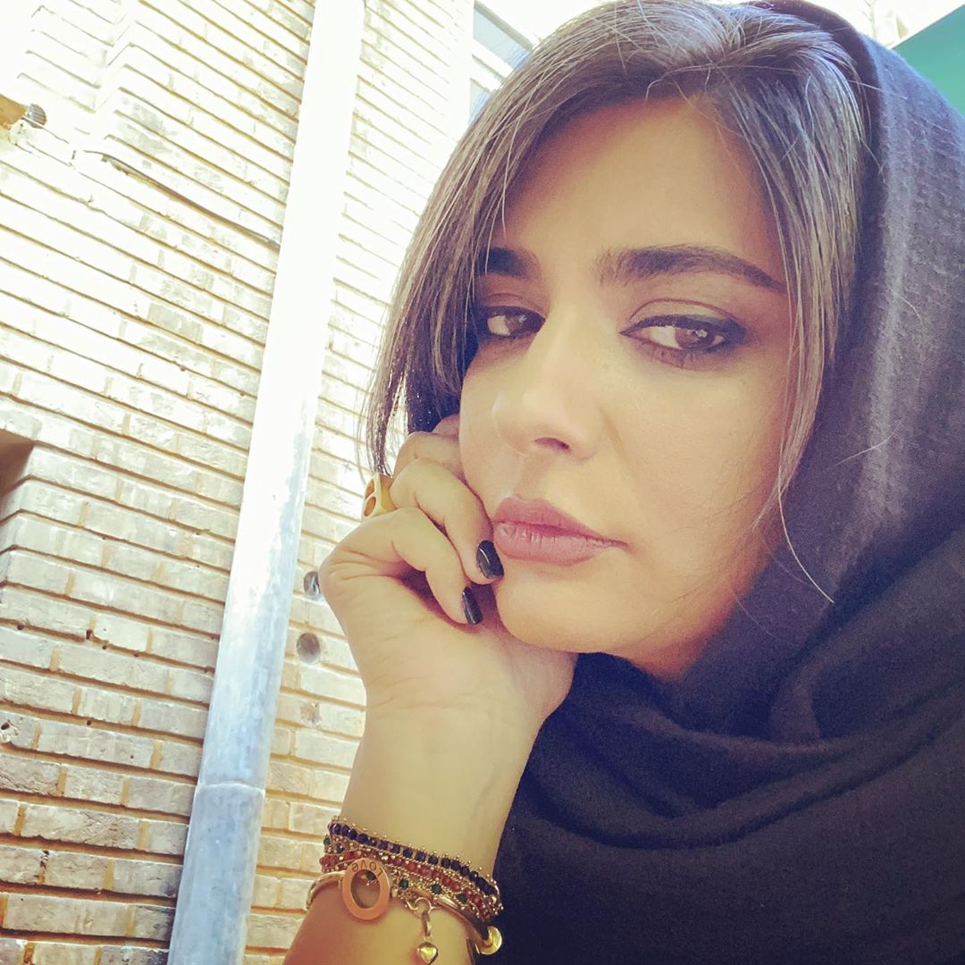 چهره ها/ فراموشی همه ذهن لیندا کیانی را گرفته است