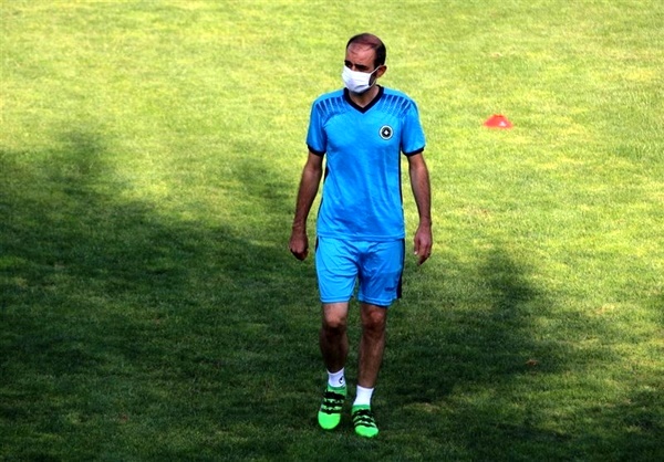 الگویم آرسن ونگر است/ امیدوارم پرسپولیس قهرمان آسیا شود