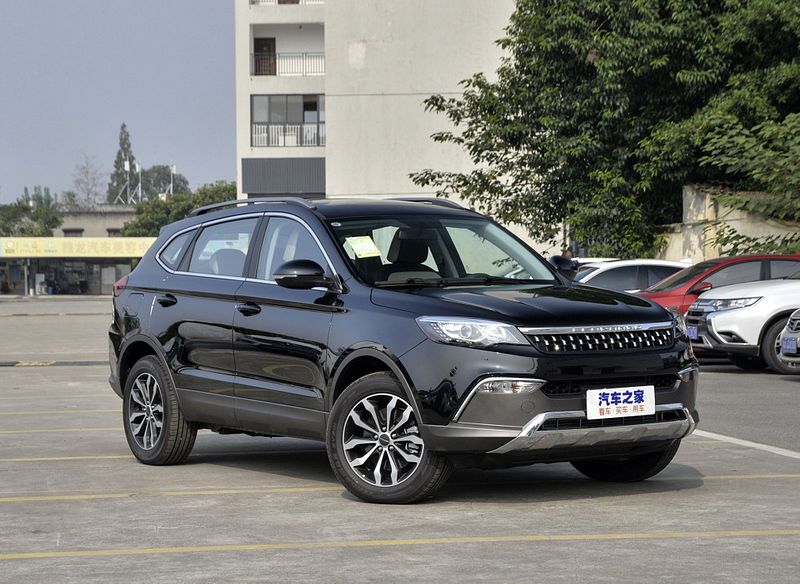 لئوپارد CS10؛ شاسی بلند جدید بازار خودروی ایران