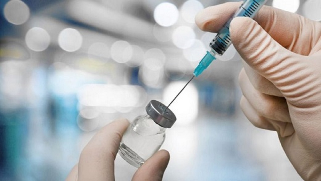مرحله اول تزریق واکسن آنفلوآنزا در هندیجان اجرا شد
