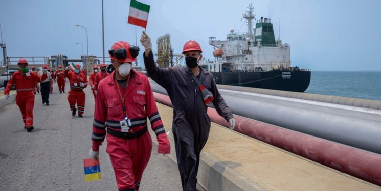 دومین نفتکش ایران هم بدون مزاحمت وارد آب های ونزوئلا شد