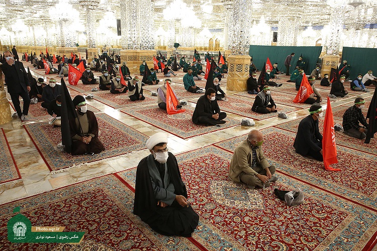 اجتماع خادمان مواکب اربعین حسینی در حرم مطهر رضوی