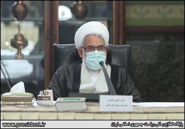 ماسک رئیس جمهور در جلسه ستاد ملی مبارزه با کرونا