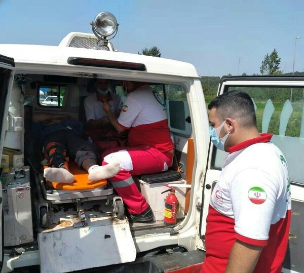 امدادرسانی نیروهای هلال احمر خراسان جنوبی به ۱۷ مورد حادثه