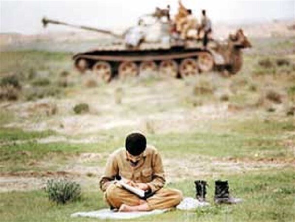 امداد بر شانههای زخمی