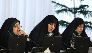 اما‌ و اگرها برای نامزدی زنان در انتخابات 1400