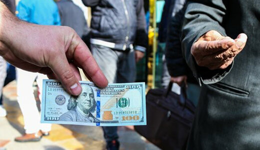 تلاش دلالان برای کسب سود روزانه از بازار ارز