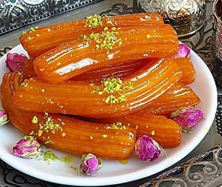 شيريني ها/ باميه پختن در خانه کاري ندارد