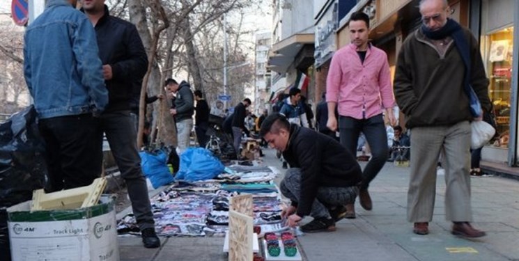 دستفروشان قزوینی شناسنامه دار می شوند