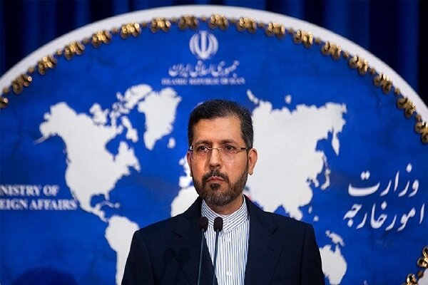 خطیب زاده: آمریکا عملش را با حرفش یکی کند