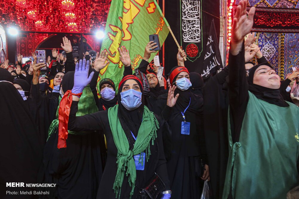 عکس/ وداع زائران اربعین با سیدالشهدا(ع) و ابوالفضل العباس(ع)