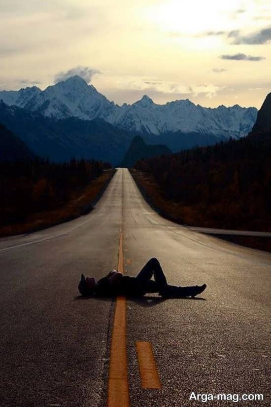ژست عکس در جاده برای خلق عکس های ماندگار