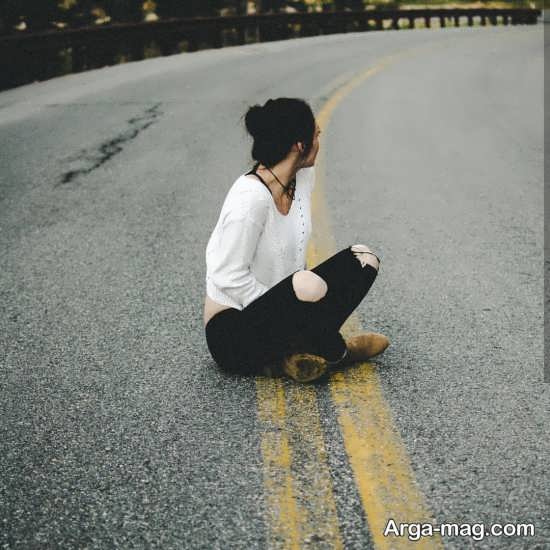 ژست عکس در جاده برای خلق عکس های ماندگار