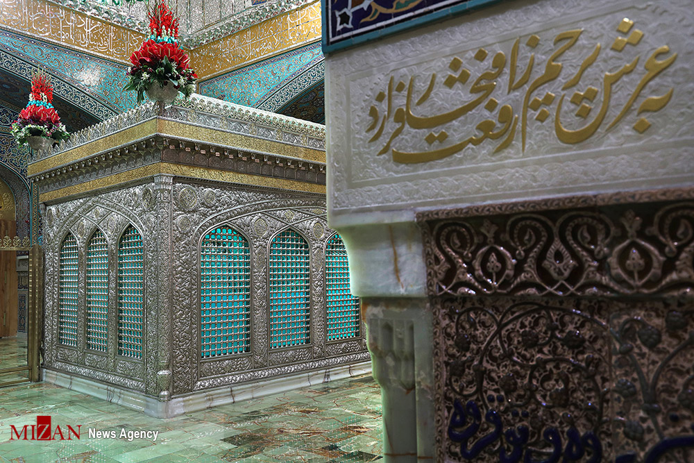 نورپردازی جدید ضریح مطهر امام رضا (ع) در ماه ربیع الاول 