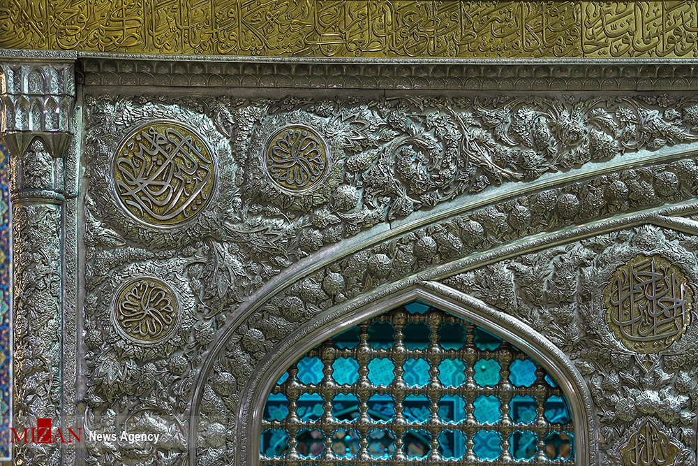 نورپردازی جدید ضریح مطهر امام رضا (ع) در ماه ربیع الاول 