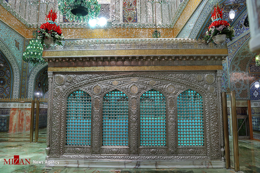 نورپردازی جدید ضریح مطهر امام رضا (ع) در ماه ربیع الاول 