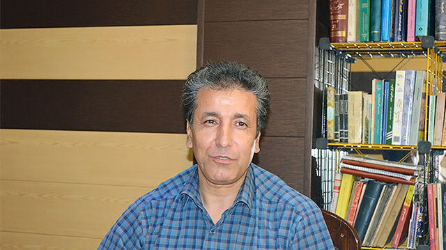 نادری به استقلال کمک میکند/ فقط ضربه نزنید!