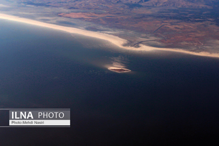 عکسهای هوایی از دریاچه ارومیه