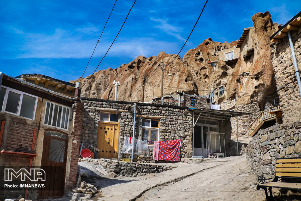 روستای تاریخی توریستی کندوان