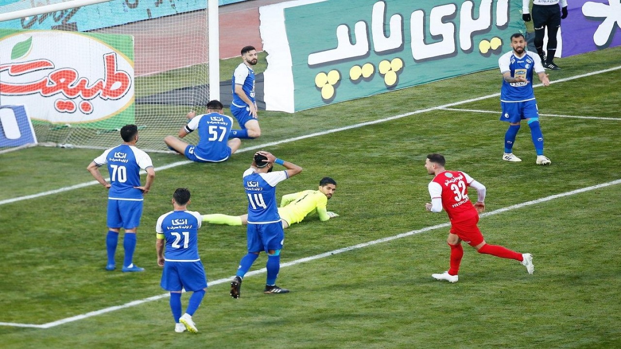 افشای پیشنهاد استقلال به ستاره پرسپولیس
