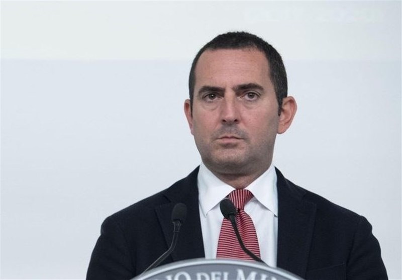 حمله دوباره وزیر ورزش ایتالیا به رونالدو و آغاز تحقیقات