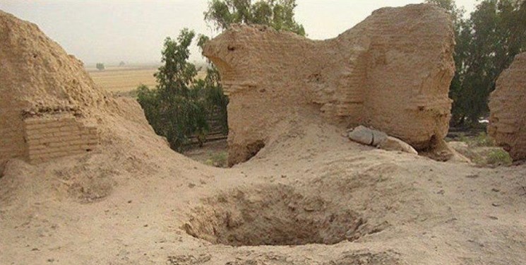 دستگیری باند حفاری غیرمجاز و کشف دستگاه فلزیاب در کلیبر