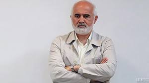 عملکرد بانک مرکزی مورد بررسی قرار گیرد