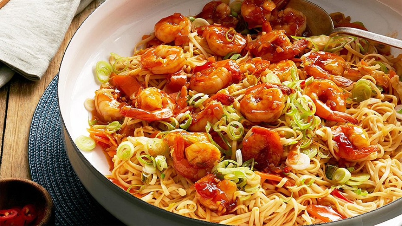 طرز تهيه اگ نودل کريسپي با ميگو
