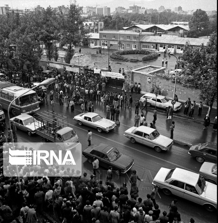 عکس/ 13 آبان 1358، تسخیر لانه جاسوسی آمریکا