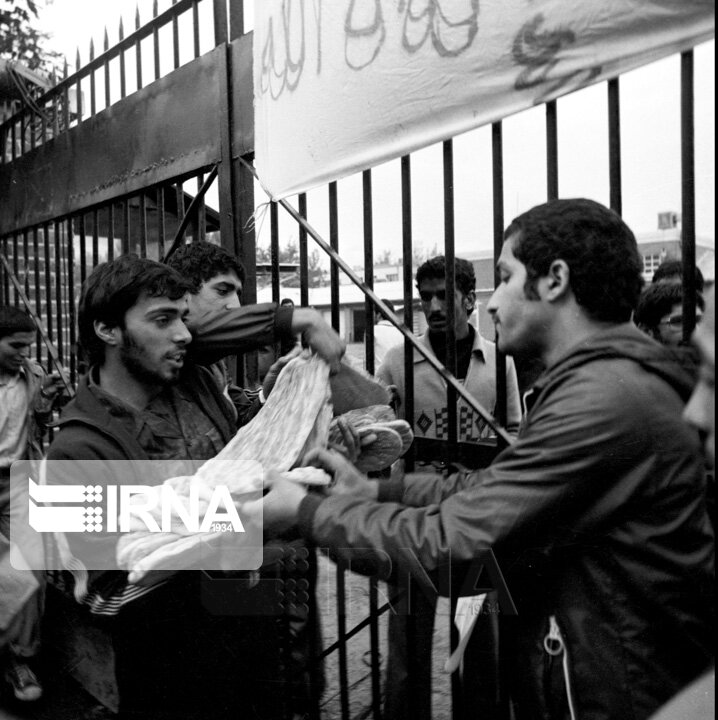 عکس/ 13 آبان 1358، تسخیر لانه جاسوسی آمریکا